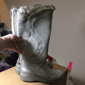 Sees winterboots sz8.5 nwot